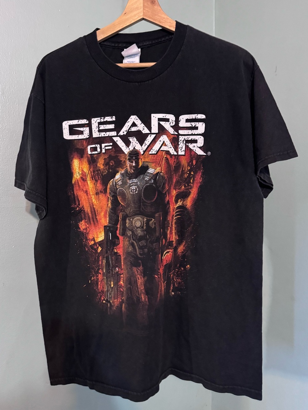 Vintage Gears of War Black Graphic Tee - Men's Gaming Shirt Sz Large Xbox 2006